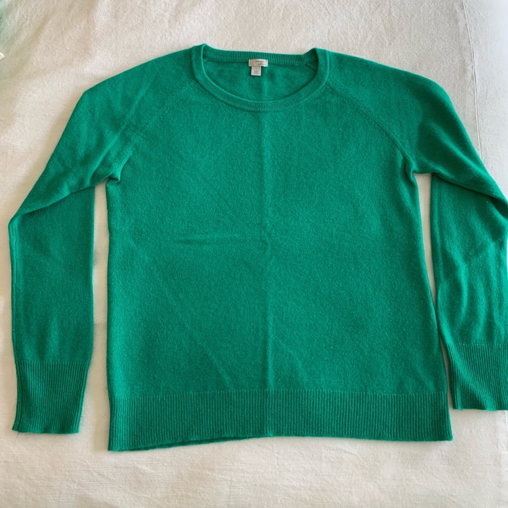 Nordstrom Halogen brand cashmere crew neck sweater